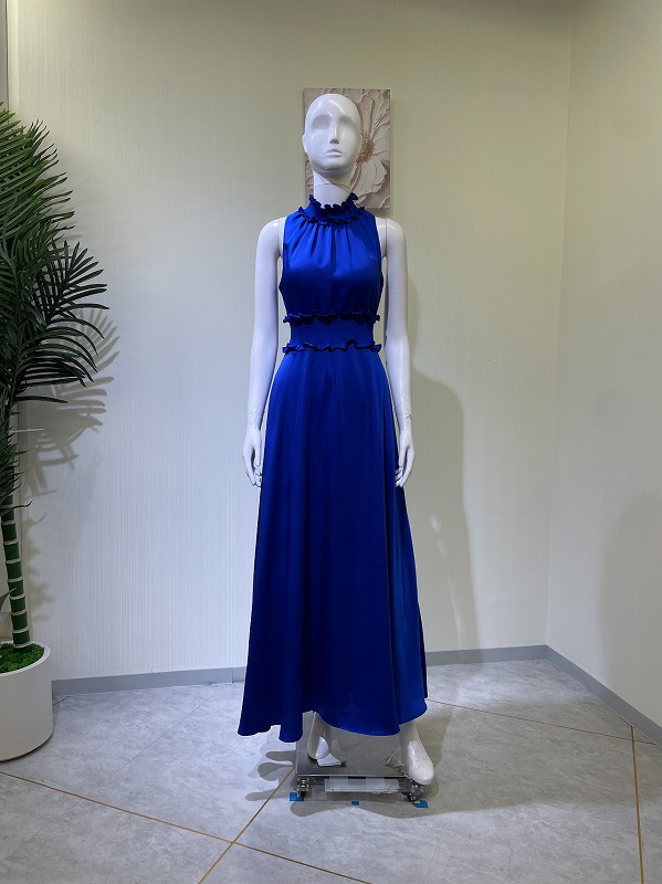 【レンタルドレス 4359】ワンカラーサテン首元フリルシンプルウエストマークマキシアメリカンスリーブAラインロングドレス ブルー
